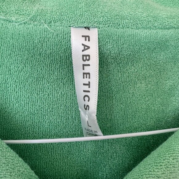 FABLETICS Mint Green Island Terry Boxy Button Up Size Large NWT Tropical Water - Picture 8 of 12